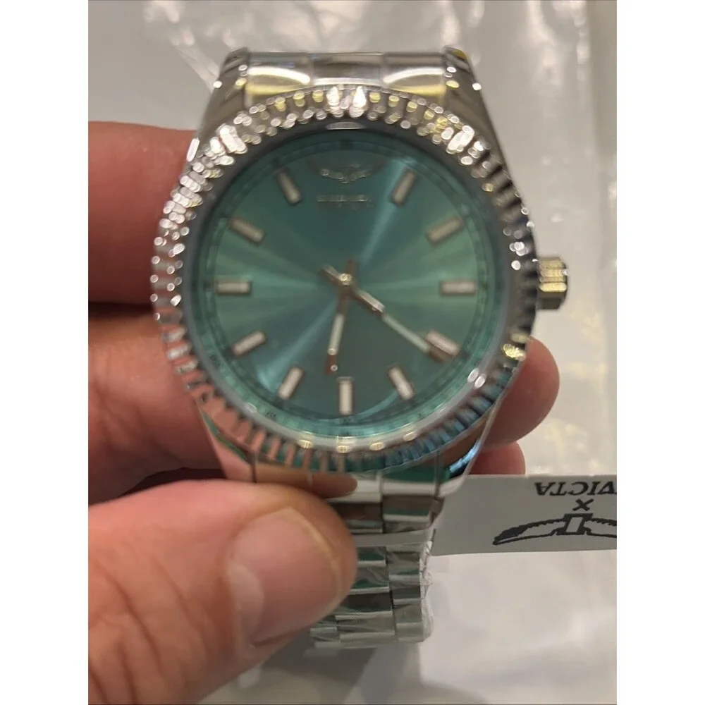 Invicta Men’s Specialty 40mm Men’s Watch Tiffany Blue Quartz 70049